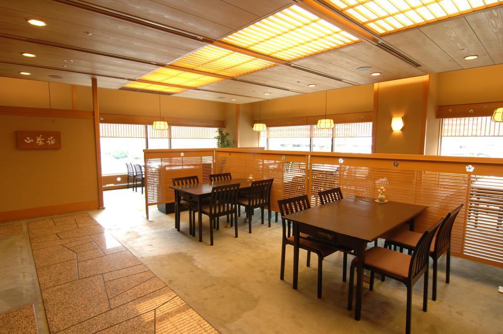 Hotel Wakamizu Takarazuka Eksteriør billede