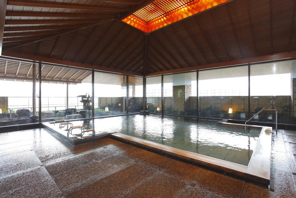 Hotel Wakamizu Takarazuka Eksteriør billede