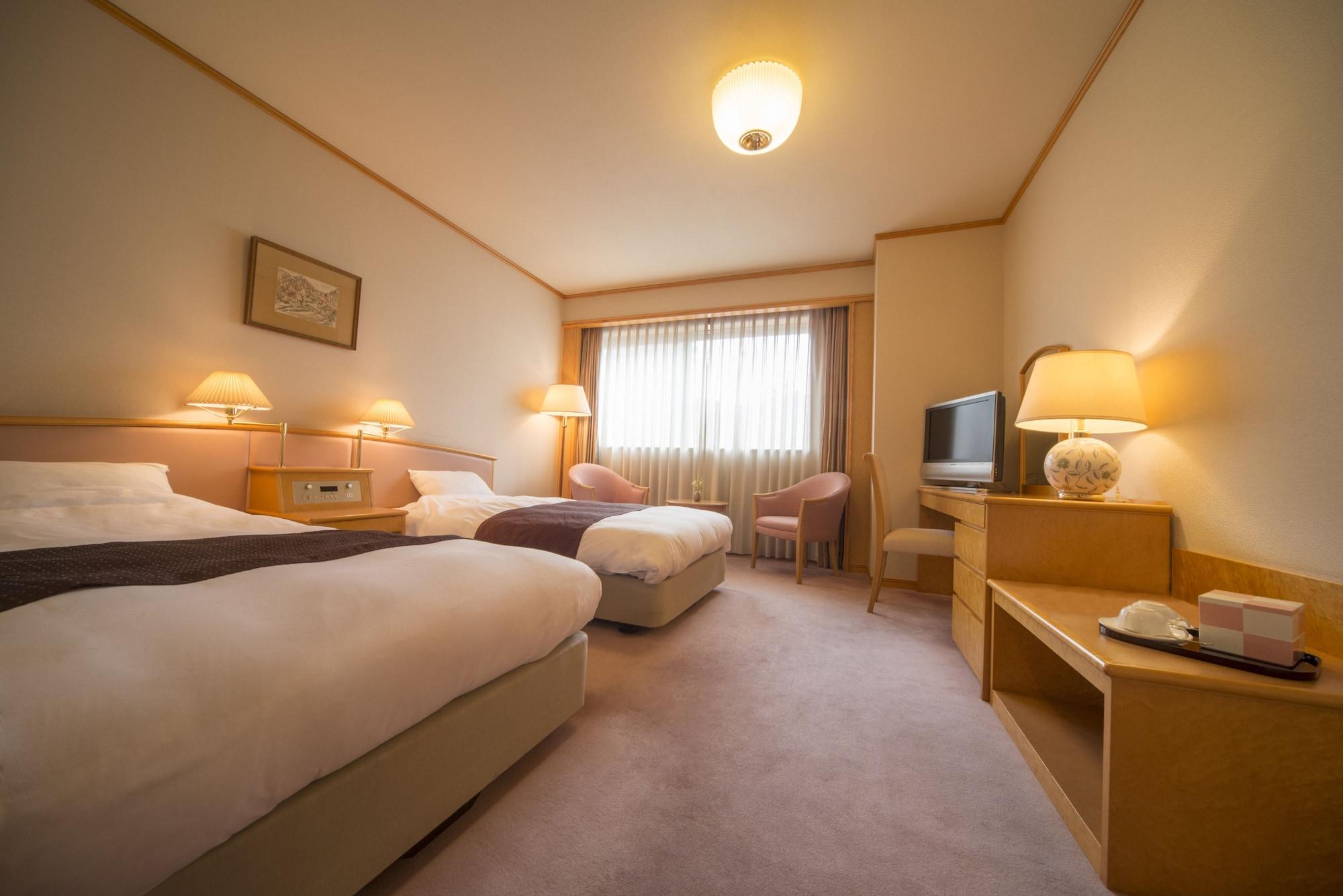 Hotel Wakamizu Takarazuka Eksteriør billede