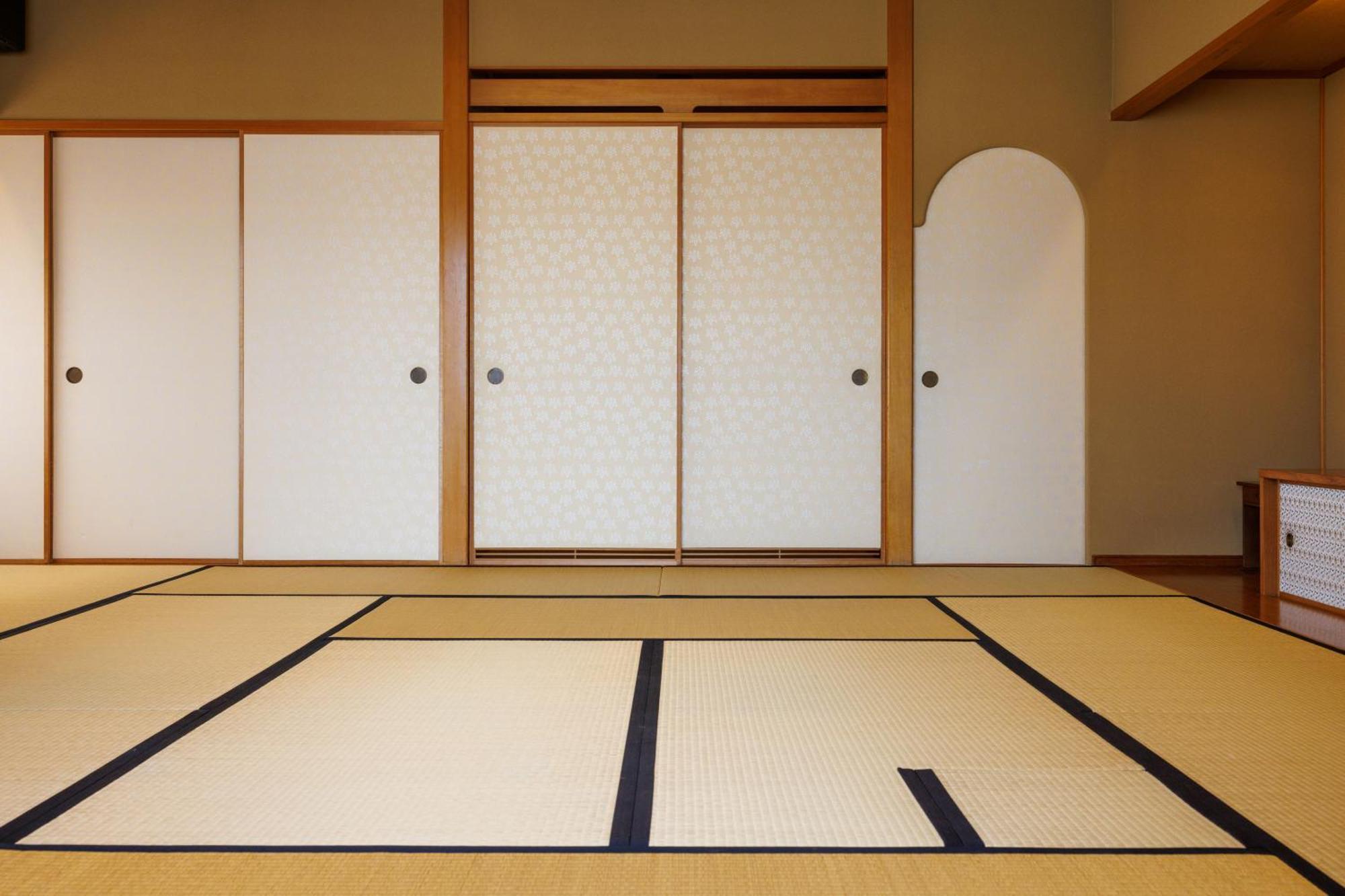 Hotel Wakamizu Takarazuka Eksteriør billede