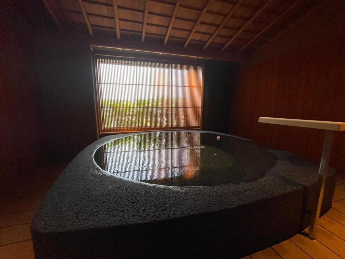 Hotel Wakamizu Takarazuka Eksteriør billede